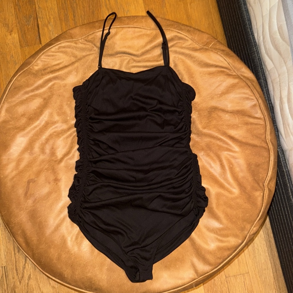 Free People Intimately Ribbed Nylon Spandex One Piece 2 Snap close Large rouge